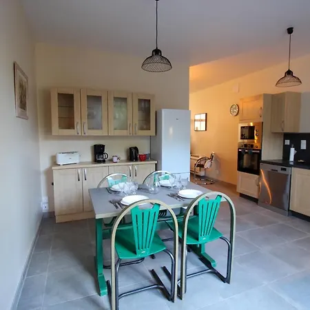 L'ostalada Альби