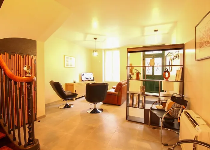 L'ostalada * ألبي